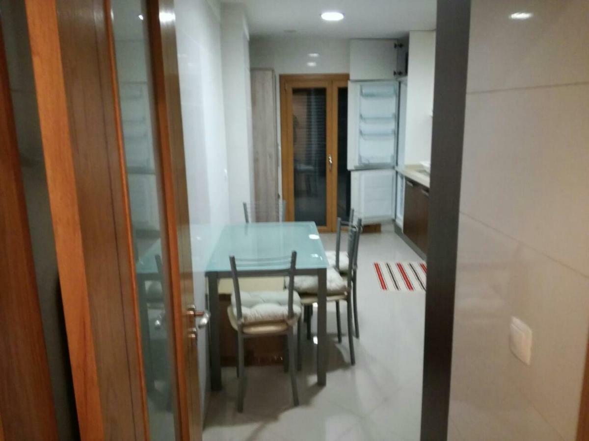 Adalberto Nascimento Luxury Aparta-hostel At Colinas Do Cruzeiro Odivelas (Lisbon)